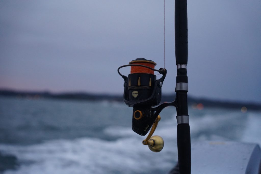 Fishing Reel, Lightweight Powerful Large Capacity Carbon Spinning Reel for  Saltwater Freshwater